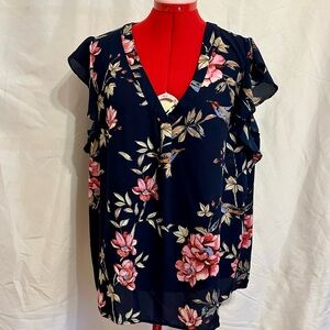 EUC V-neck Premise Studio Top